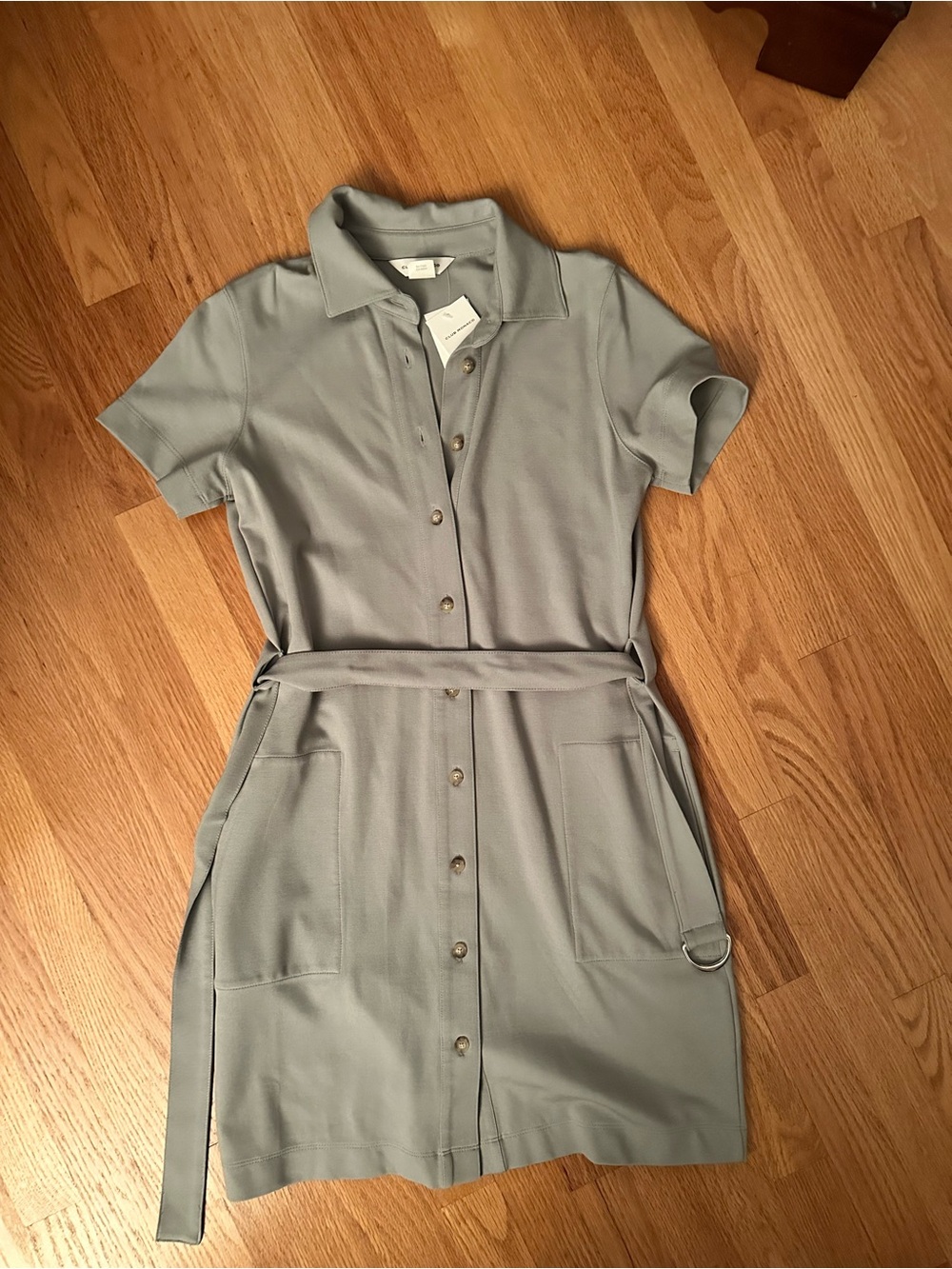 NWT Club Monaco Short Sleeve Shirt Dress in sage green